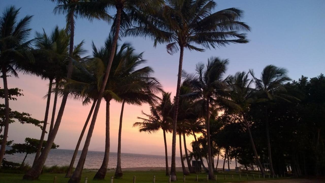Beachside Cottage - A Private Peaceful Hidden Gem 50M To Beach Nelly Bay Esterno foto