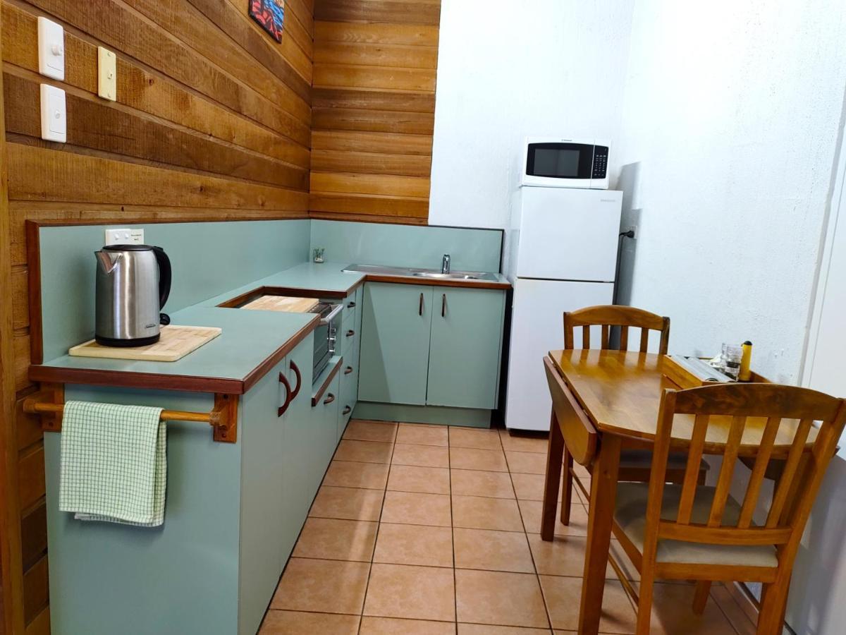 Beachside Cottage - A Private Peaceful Hidden Gem 50M To Beach Nelly Bay Esterno foto